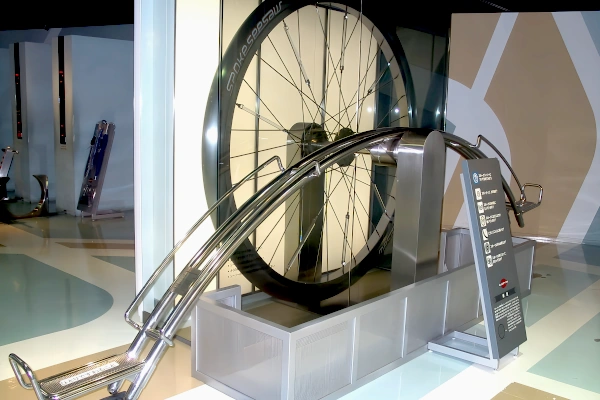 スポークシーソー